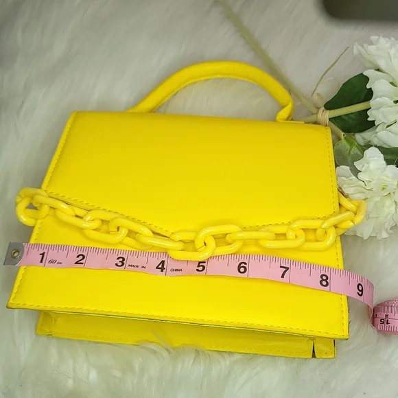 SHEIN Shoulder/ Cross Body Chain Bags Yellow, Hot Pink, and Lilac Bundle - Picture 4 of 8